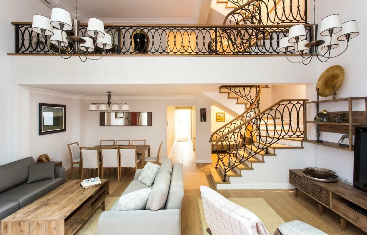 Amazing Triplex Apartment By Deniz Suites Istanbul