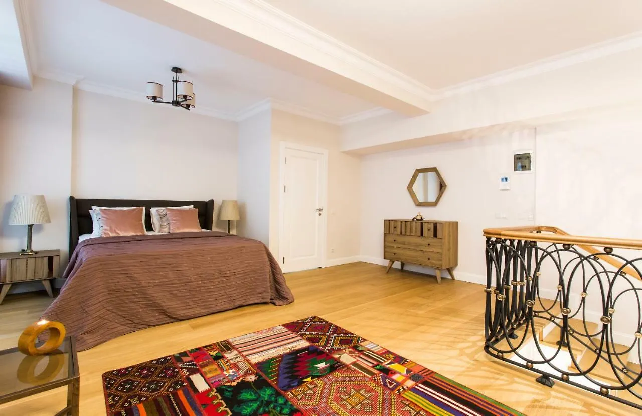 Amazing Triplex Apartment By Deniz Suites Istanbul Turkey